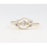 An 18ct yellow gold 3 stone diamond ring 2.8 grams, size P