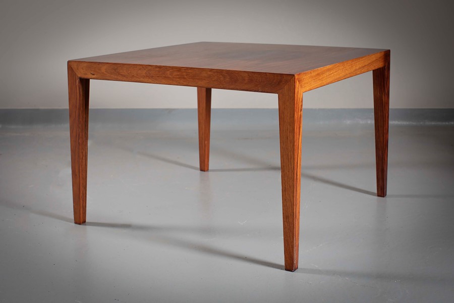 A ROSEWOOD LOW TABLE - Image 2 of 3