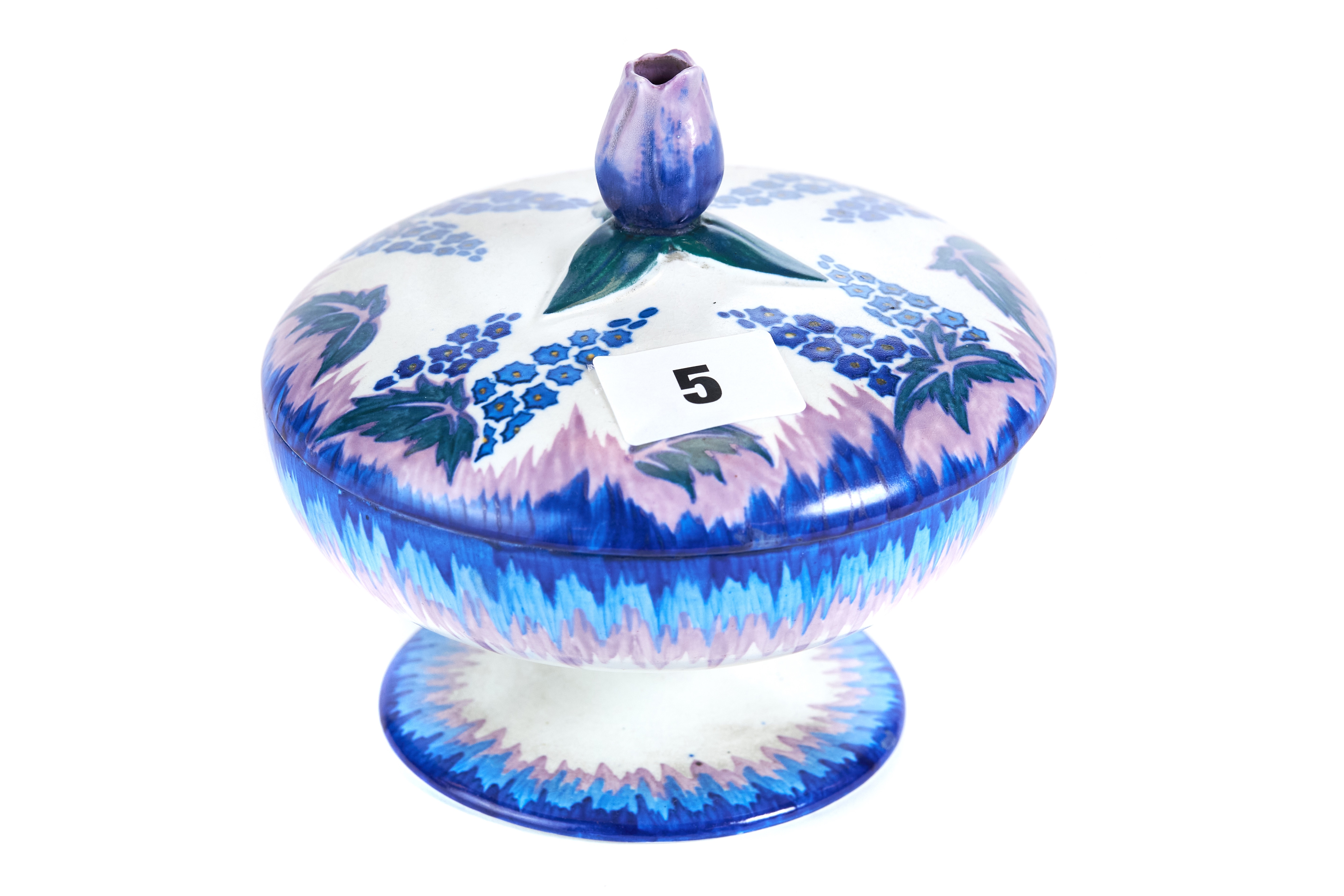 A 20TH CENTURY CARLTON-WARE DELPHINIUM PATTERN PEDESTAL BOWL AND COVER with flower knop,