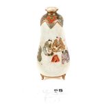 A GOOD QUALITY JAPANESE SATSUMA MEIJI PERIOD VASE decorated with seated figures,