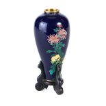 A FINE 20TH CENTURY JAPANESE NAMIKAWA YASUYUKI (1845-1927) CLOISONNE VASE,