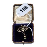AN EDWARDIAN ART NOUVEAU 9CT GOLD SEED PEARL AND PERIDOT PENDANT, stamped 9c, approximately 3 grams.