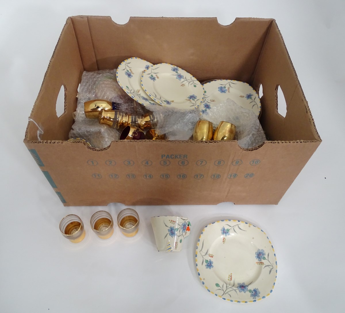 A box of assorted glass and ceramics, to include items of Art Deco Burleighware, Italian glass, - Image 2 of 3