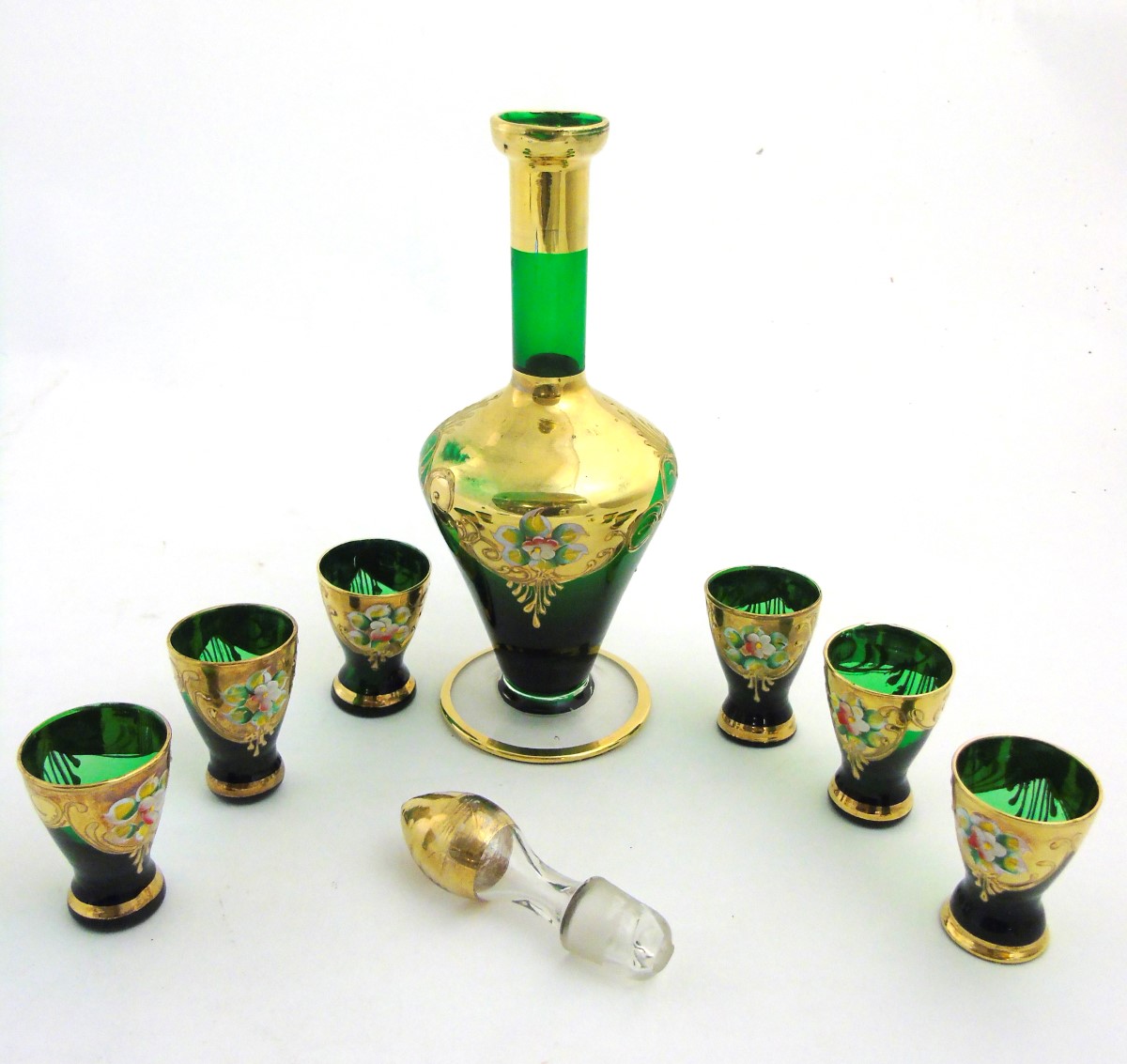 A mid 20thC Murano liqueur set, comprising green glass decanter and six glasses, - Image 5 of 9