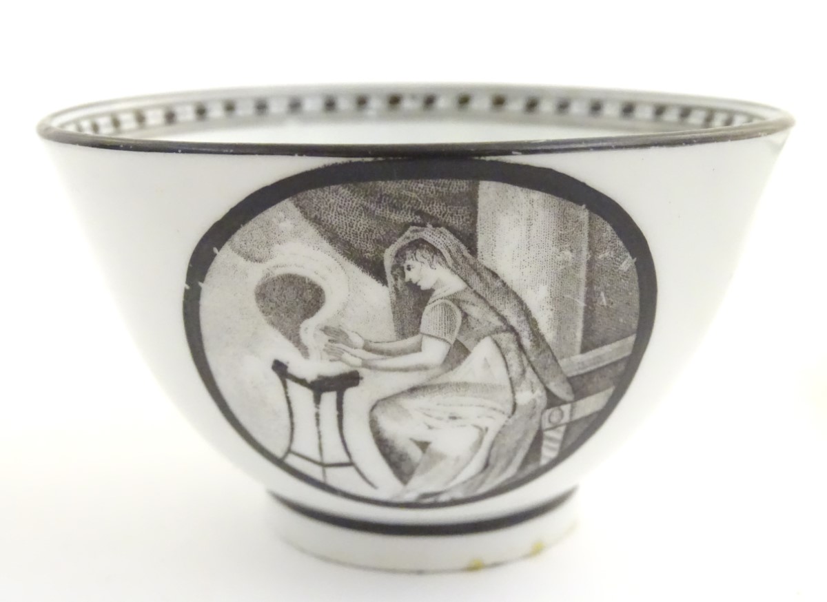 A 19thC tea bowl and saucer, - Image 5 of 8