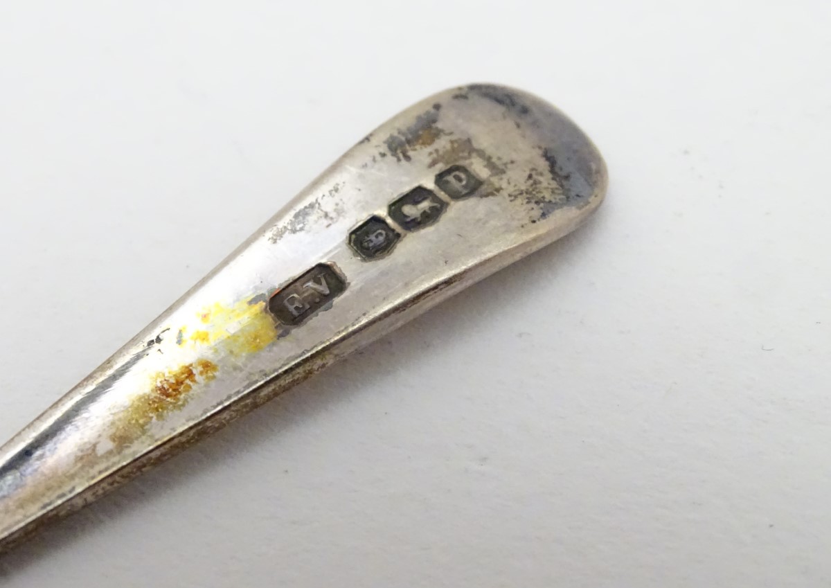 6 silver teaspoons hallmarked Sheffield 1932 maker Viners Ltd. - Image 2 of 5