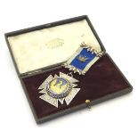 Freemasonry: a boxed silver masonic temperance medal by Kenning & Son, London,