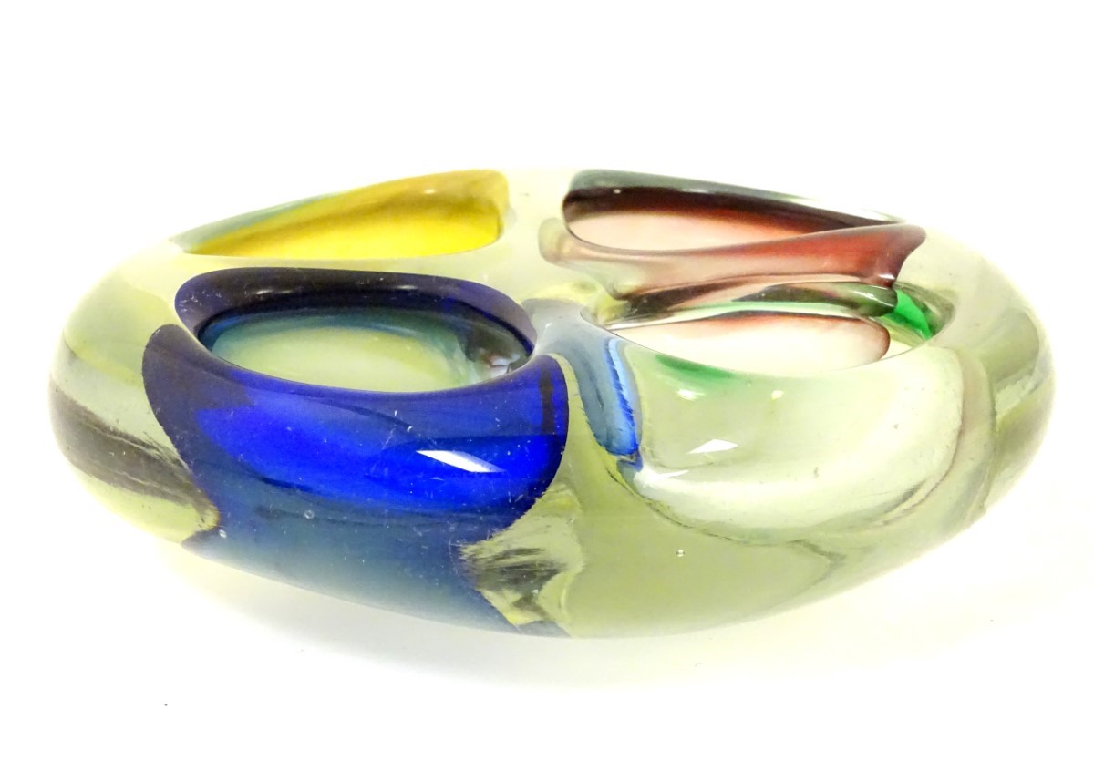 A retro studio art glass four division dish with coloured detail to wells. - Image 2 of 4