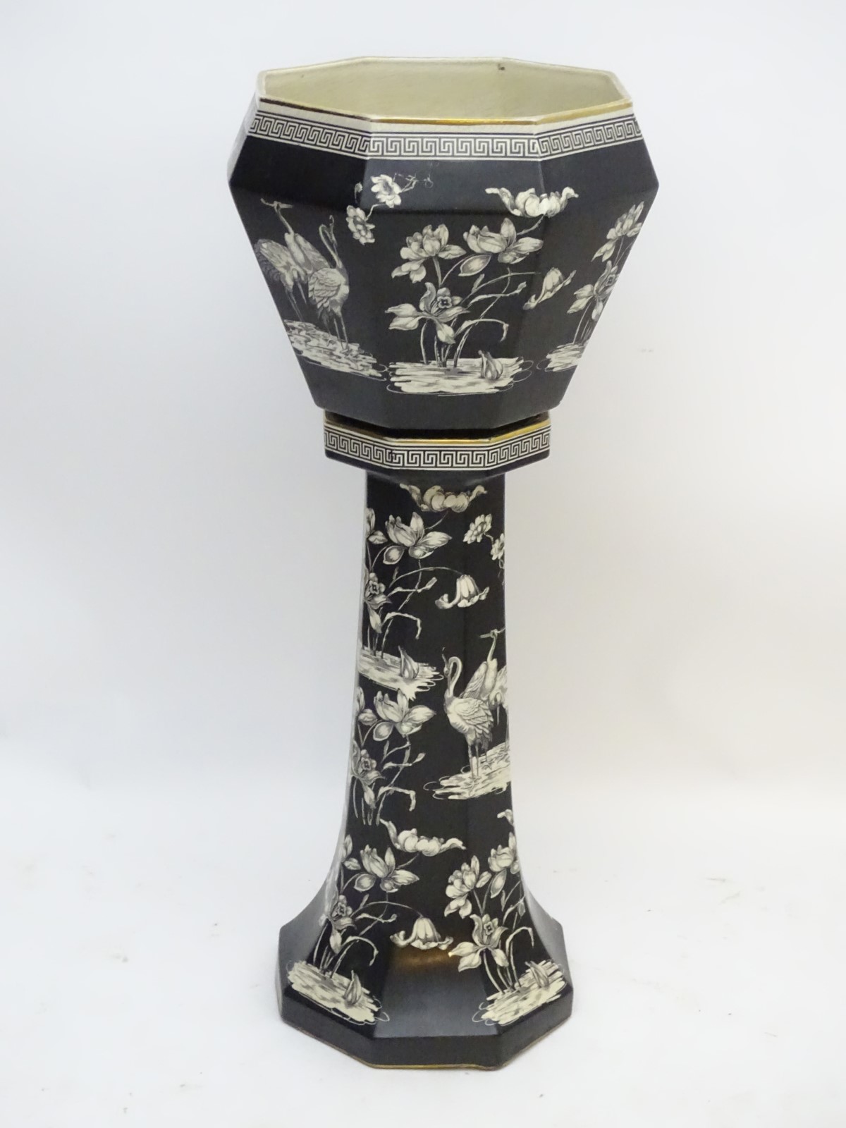 A Phoenix ware jardiniere and matching pedestal stand in the pattern Cairo, - Image 3 of 10