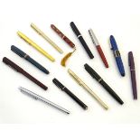 A quantity of fountain pens, to include mid 20thC examples by Parker ('Victory' model,