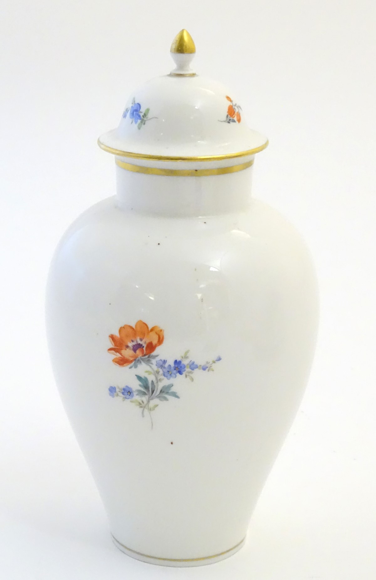 A Continental lidded vase with hand painted floral decoration. Meissen style marks under. Approx. - Image 4 of 8