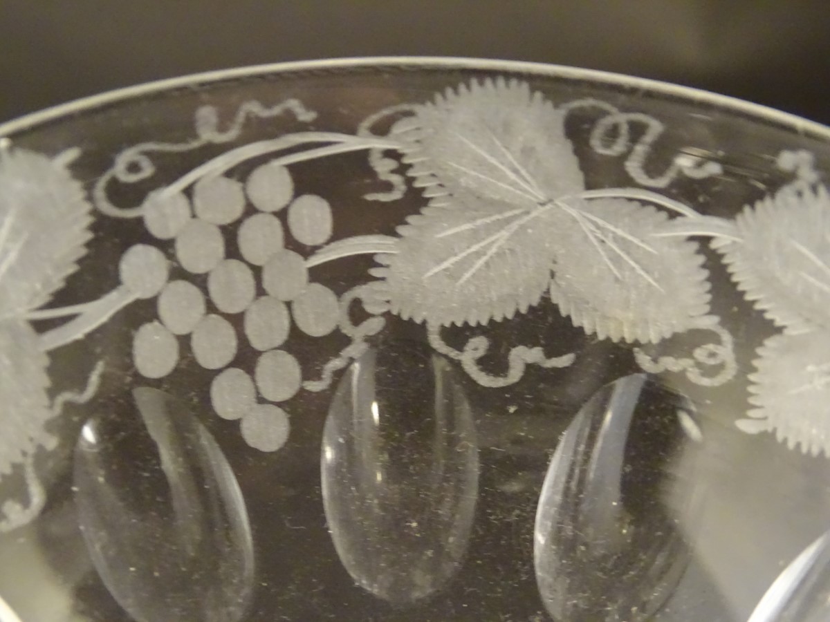 Assorted 19thC / early 20thC glassware including pedestal glasses with etched decoration etc - Image 5 of 7