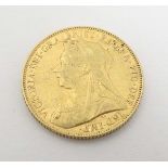 Coin : A Queen Victoria 1901 gold full sovereign,