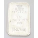 A late 20thC bullion bar of 999 grade silver.