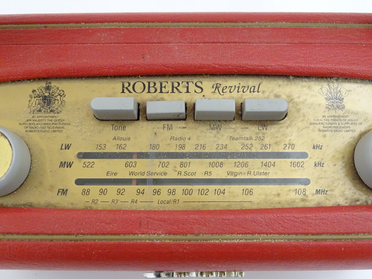 A late 20thC Roberts R250 portable radio, with red vinyl covering, - Image 7 of 9
