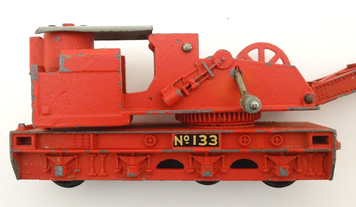 Toys: A quantity of Meccano Ltd. Hornby Dublo train carriages, coaches and accessories, to include - Image 12 of 17