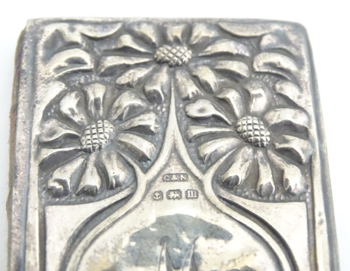 A silver fronted miniature purse calendar. Hallmarked Birmingham 1911 maker Crisford & Norris 1 3/4" - Image 5 of 7