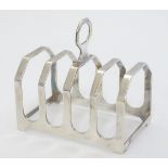 A silver 5-bar toast rack hallmarked Birmingham 1998 maker W I Broadway & Co. 3" wide x 3" high (