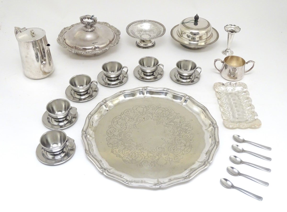 Assorted silver plated wares, to include serving dish, tray, muffin dish, etc. Please Note - we do