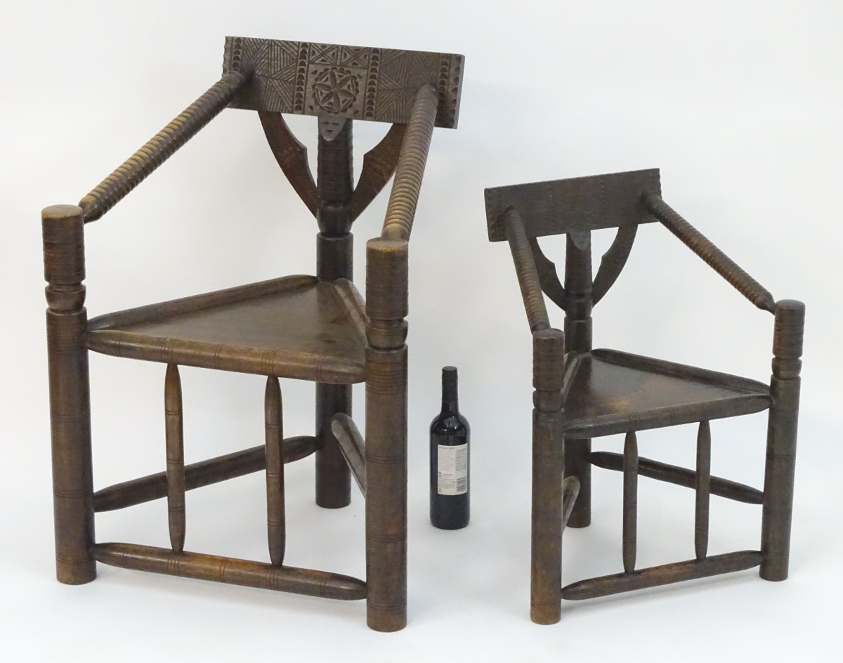 Two 19thC oak turners chairs with carved top rails, incised brackets and bobbin turned arms, the - Bild 12 aus 12