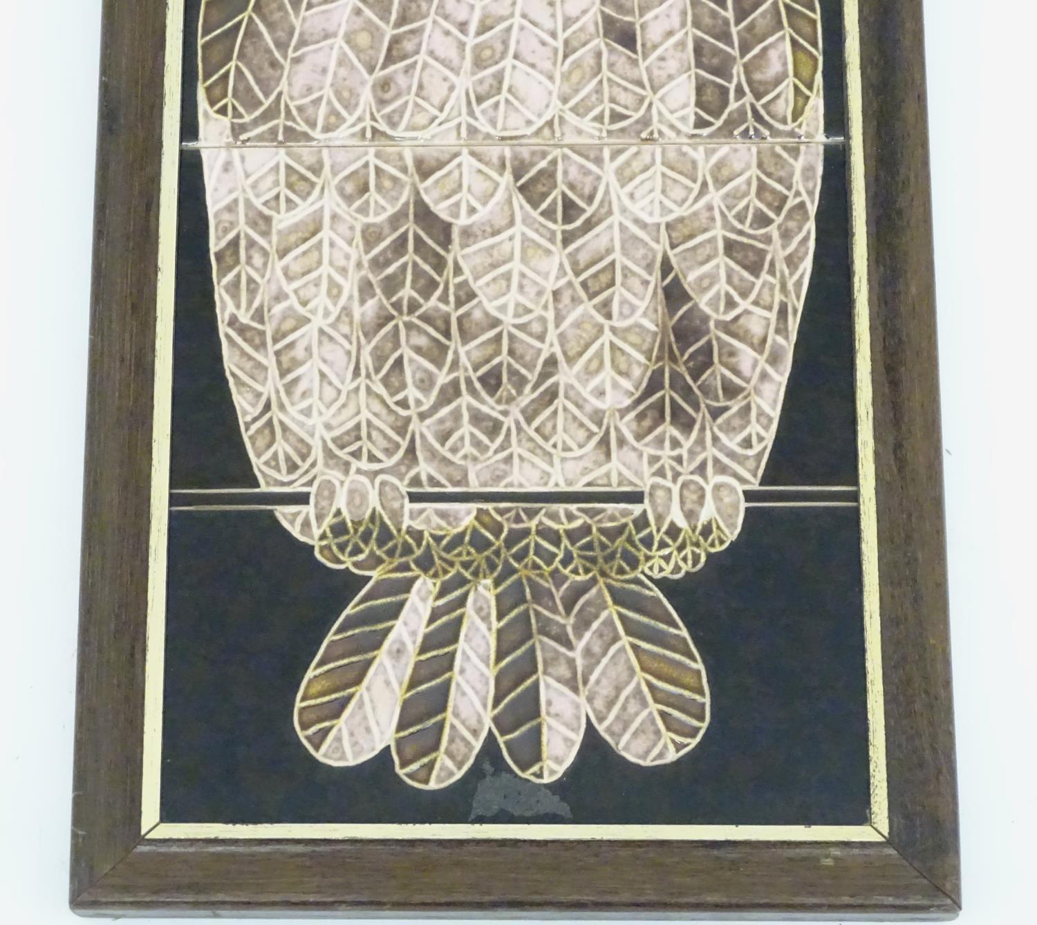A framed MAW and Co tubeline and majolica hand decorated painted tile picture depicting an owl, - Image 4 of 5