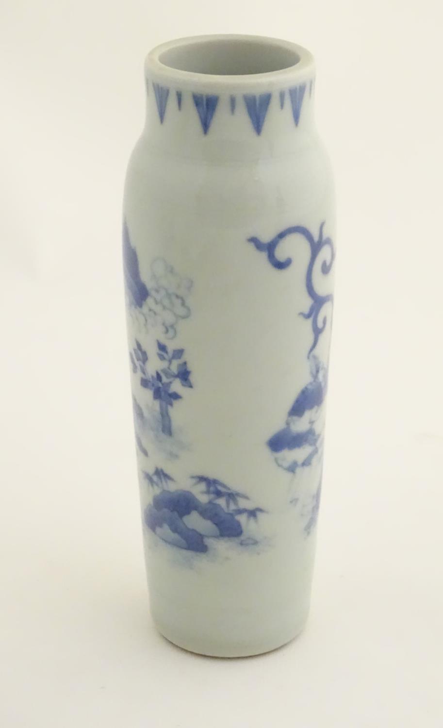 A Chinese blue and white vase of narrow form, depicting figures in a stylised landscape. Approx. 8 - Image 3 of 6