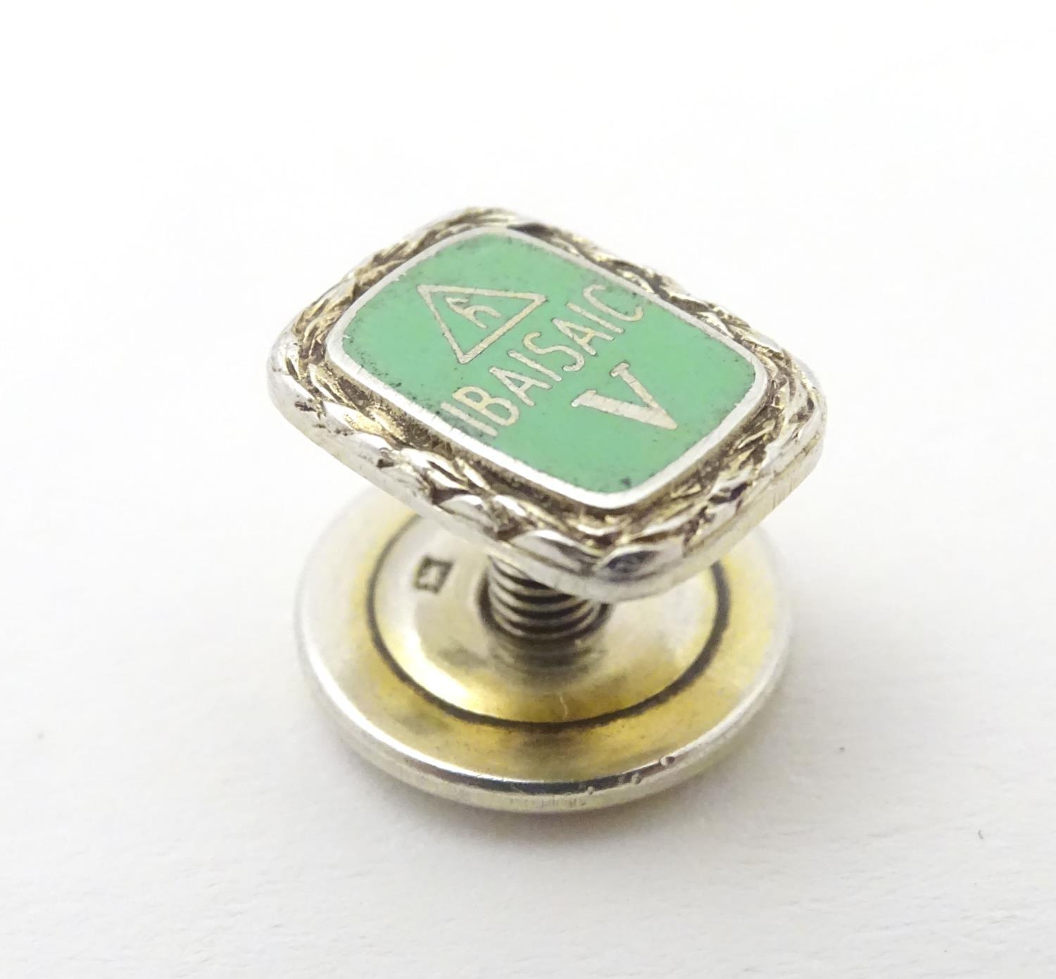 Vintage Adverting: A silver enamelled lapel pin / badge with green enamel decoration marked - Image 10 of 17