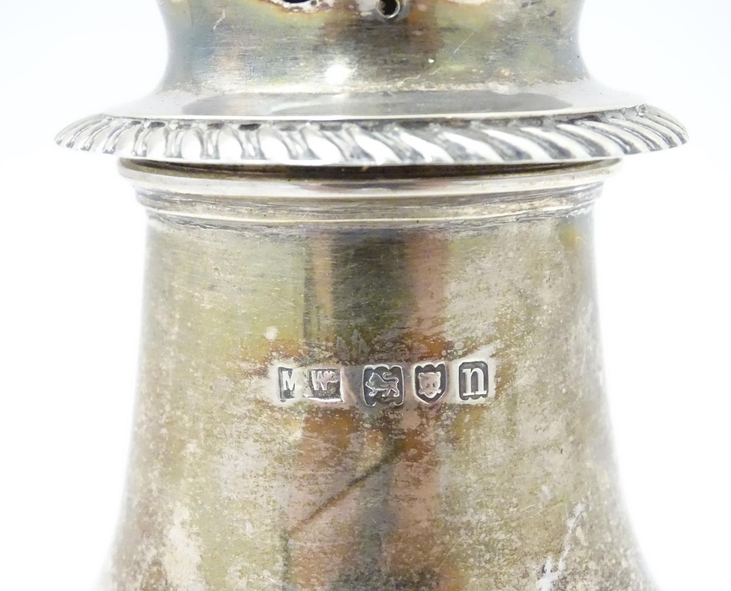 A silver caster / muffineer hallmarked London 1908 maker Mappin & Web Ltd. 8 1/2"high Please - Image 3 of 6