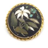 Grand Tour jewellery : A 19thC brooch with pietra dura detail within a yellow metal mount. (