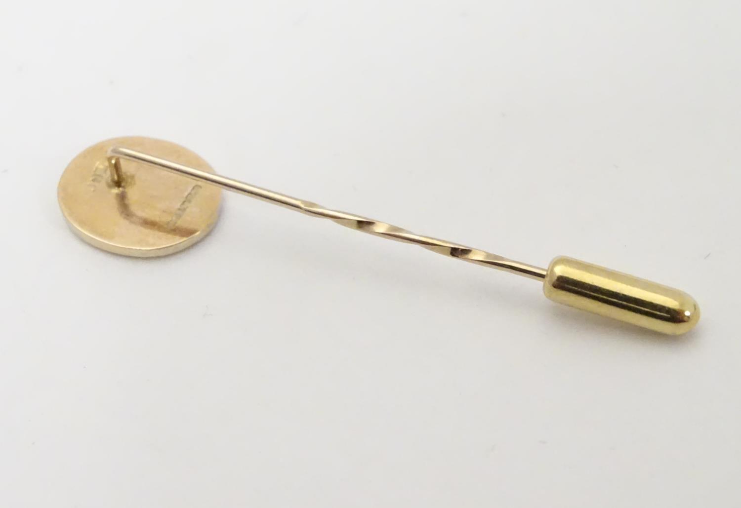 Masonic Interest : A 9ct gold stick pin surmounted by blue enamel oval decoration with masonic - Image 5 of 9