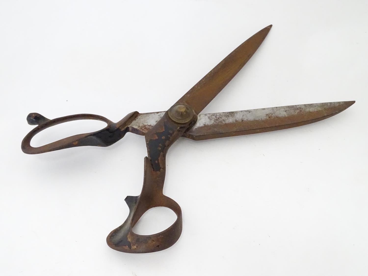 Pair of tailors scissors by Heinisch Newark New Jersey USA Please Note - we do not make reference to - Image 3 of 7
