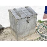 Galvanised coal bin / bunker / grain bin Please Note - we do not make reference to the condition