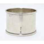 A Scottish silver napkin ring hallmarked Edinburgh 1920 maker Henry Tatton. (20g) Please Note - we