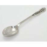 A silver teaspoon hallmarked Sheffield 1903 maker Joseph Rodgers & Sons 4 1/2" long Please Note - we