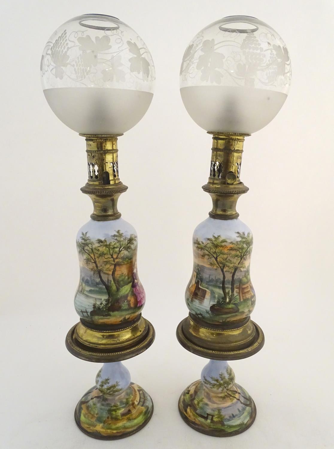 A pair of 19thC oil table lamps, of brass construction with separable bases, etched spherical - Image 3 of 9