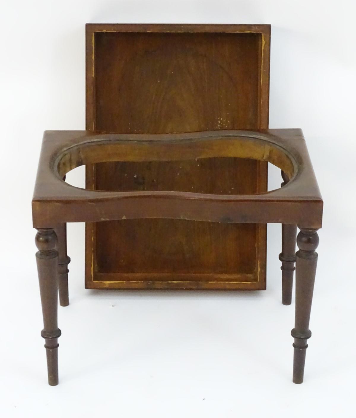 A 19thC mahogany bidet with a rectangular cover and standing on turned tapering legs terminating - Image 4 of 5