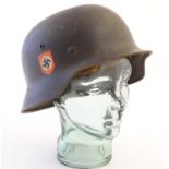 Militaria: a Second World War/World War 2/WWII German M35 police stalhelm/helmet, the interior