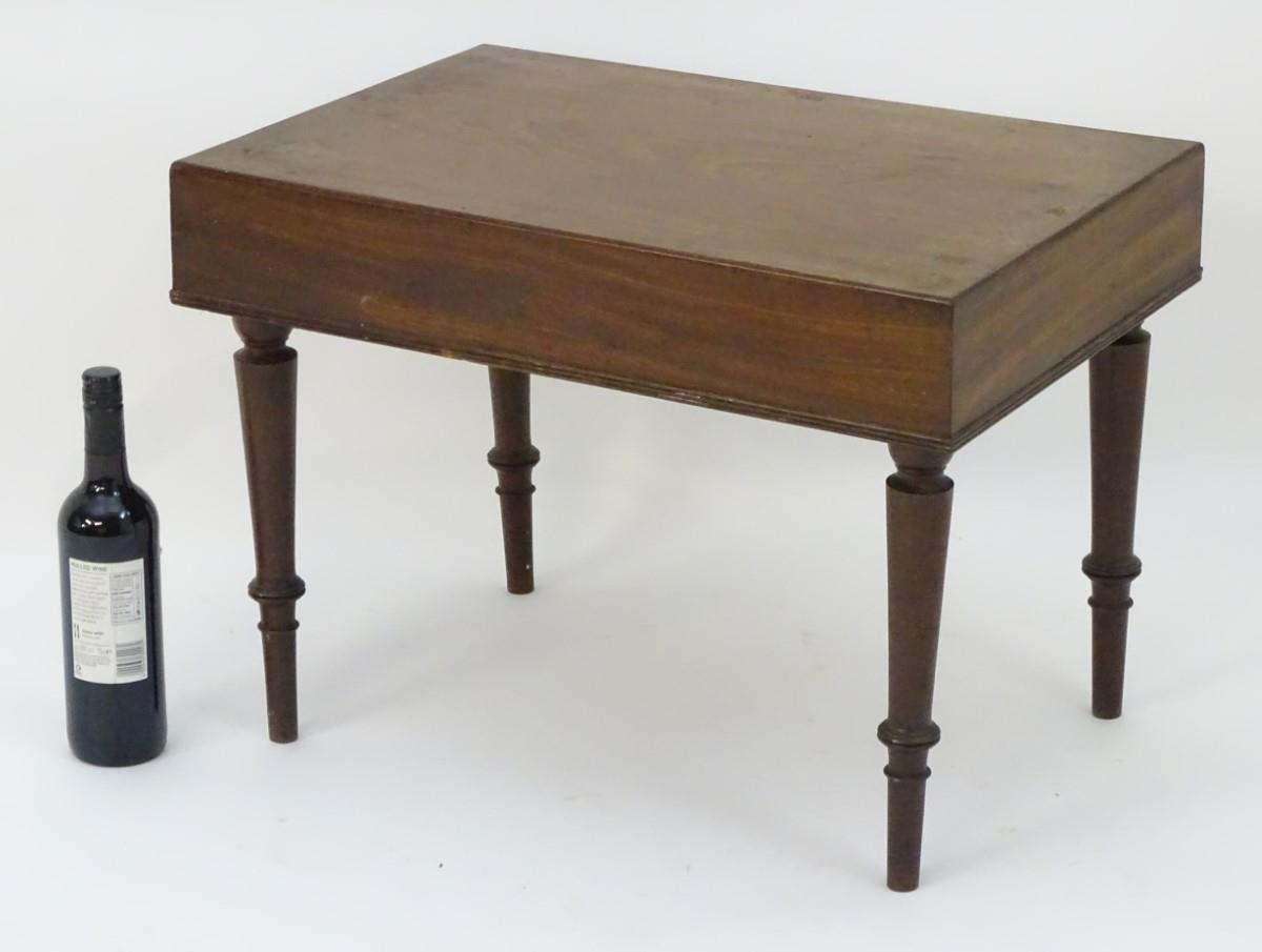 A 19thC mahogany bidet with a rectangular cover and standing on turned tapering legs terminating - Image 3 of 5