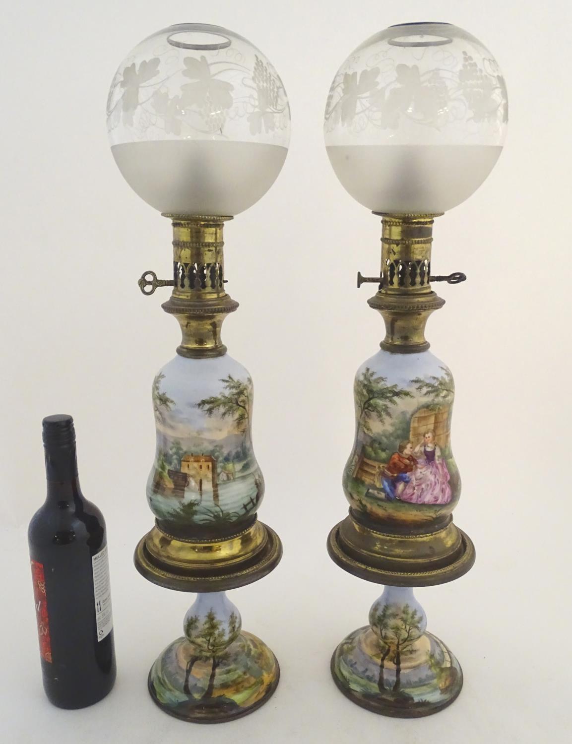 A pair of 19thC oil table lamps, of brass construction with separable bases, etched spherical - Image 4 of 9