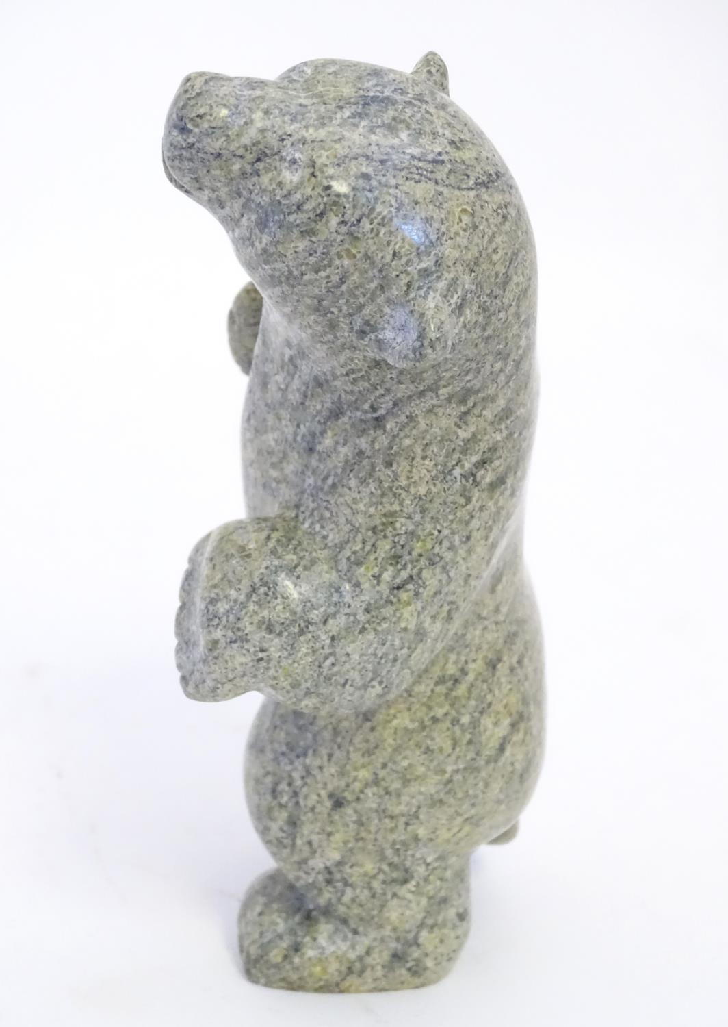 A 20thC Inuit serpentine carving depicting a dancing bear by Markosie Papigatok (b. 1976) (Cape - Image 4 of 6