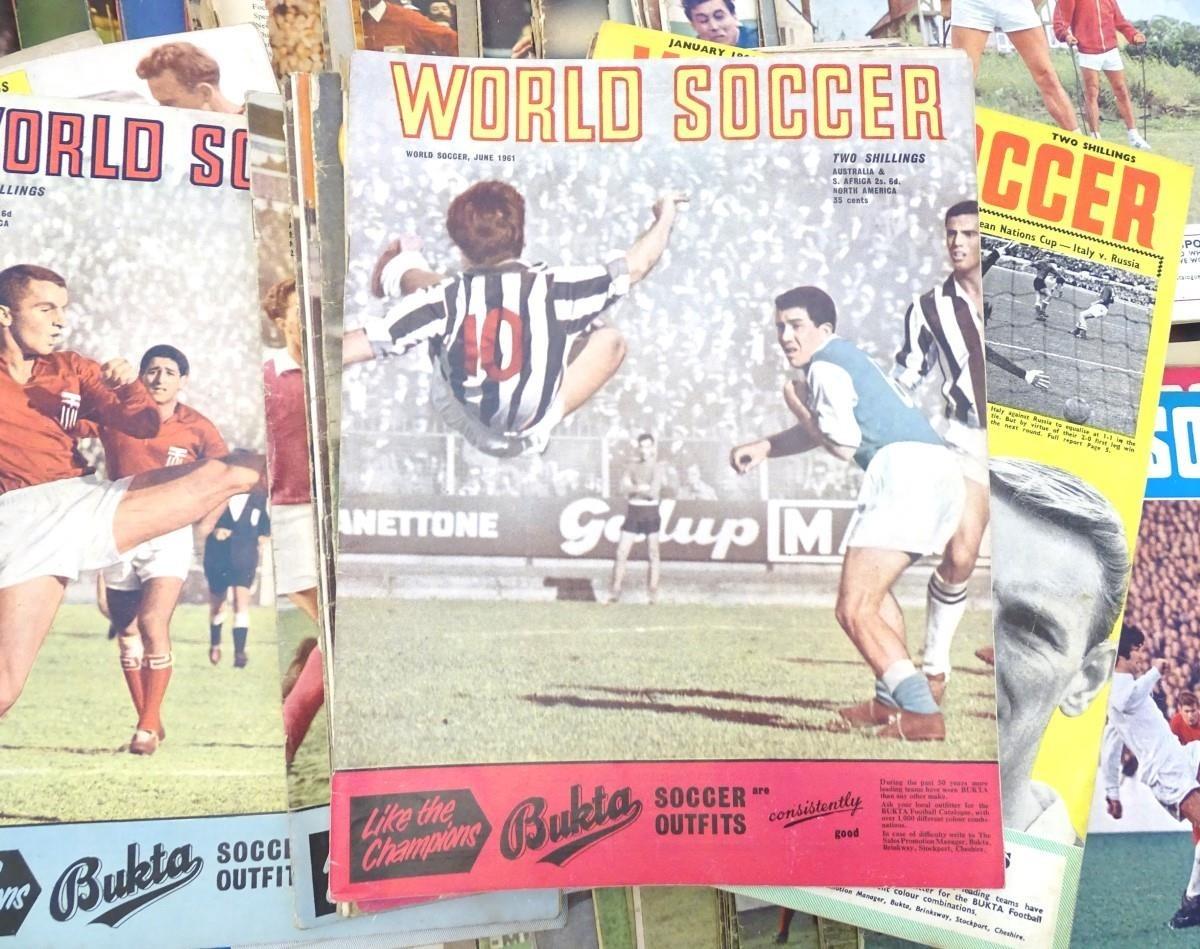 A large quantity of 1960s and 1970s World Soccer magazines. Approx. 150 Please Note - we do not make - Image 4 of 4