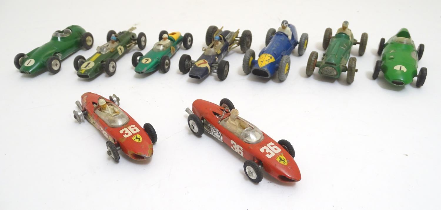 Toys: A quantity of Corgi Toys and Dinky Toys die cast scale model racing cars, Dinky models to - Image 3 of 10