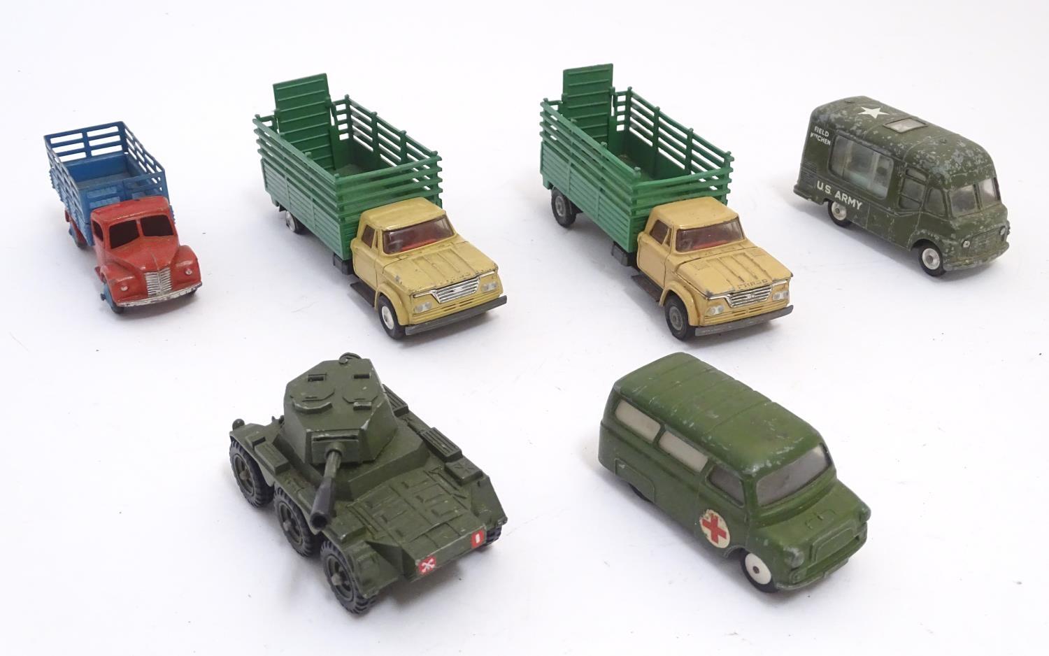 Toys: A quantity of Corgi Toys die cast model vehicles comprising Dodge Kew Fargo Beast Carrier, no. - Image 3 of 8