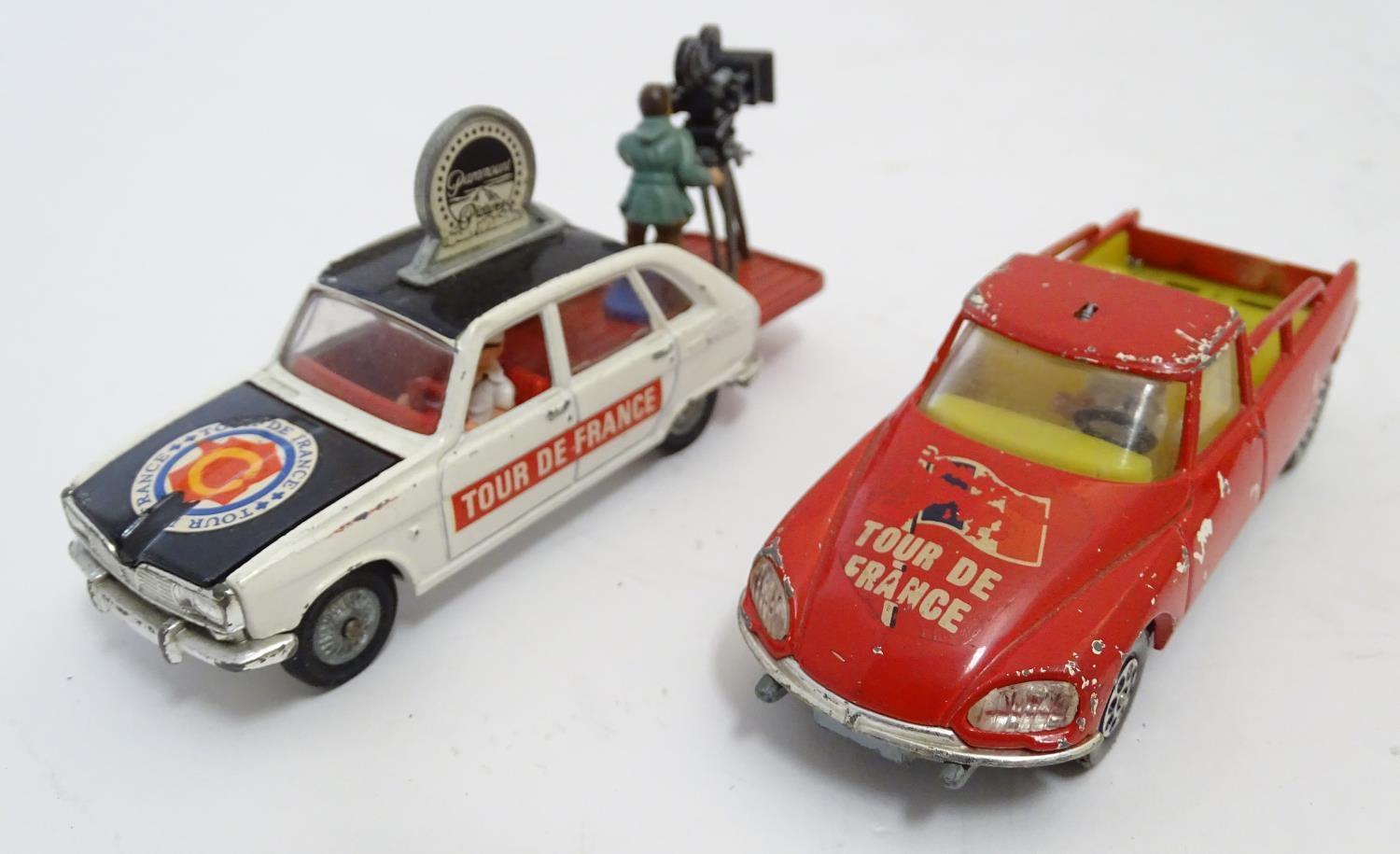 Toys: Two Corgi Toys die cast scale model vehicles comprising Renault 16 Tour de France Paramount - Image 11 of 12