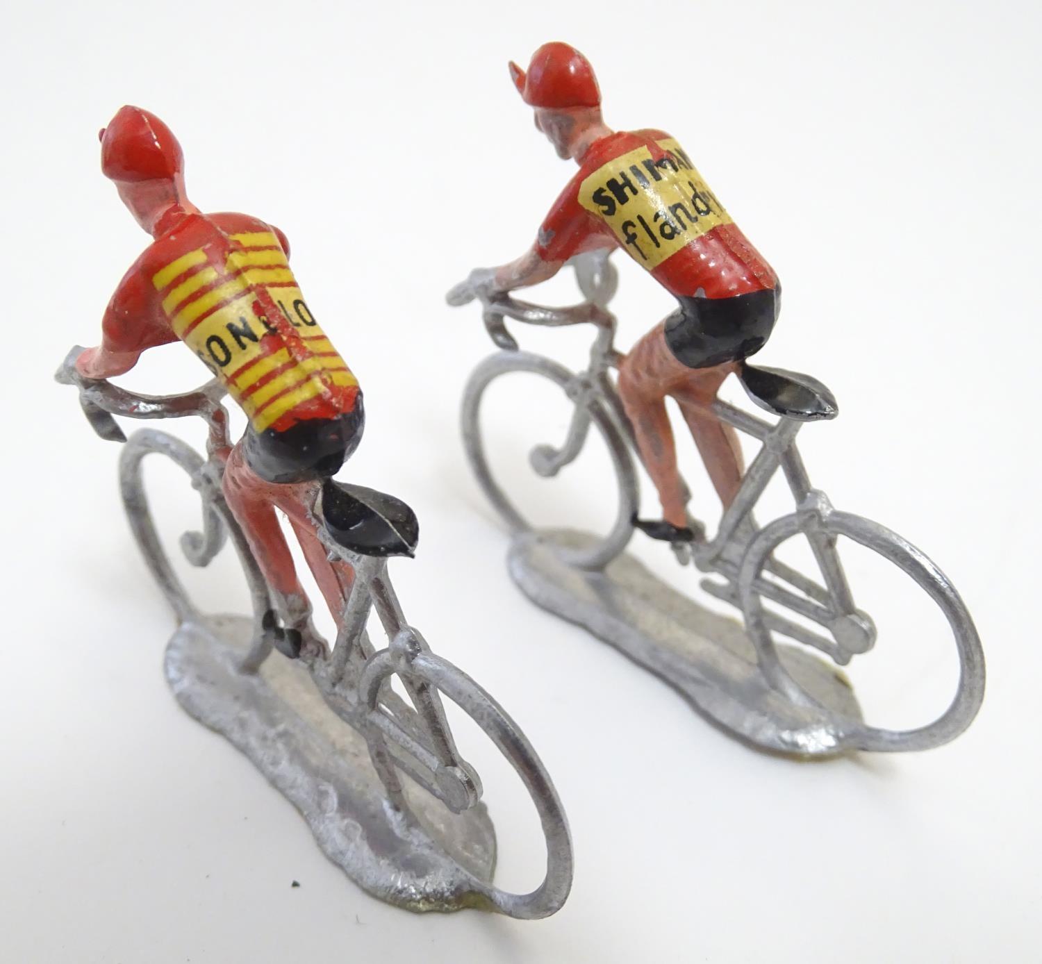 Toys: Two Corgi Toys die cast scale model vehicles comprising Renault 16 Tour de France Paramount - Image 7 of 12