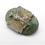 Militaria : a German c1940 enamelled pin badge of the Reichsbund Deutscher Kleingärtner (