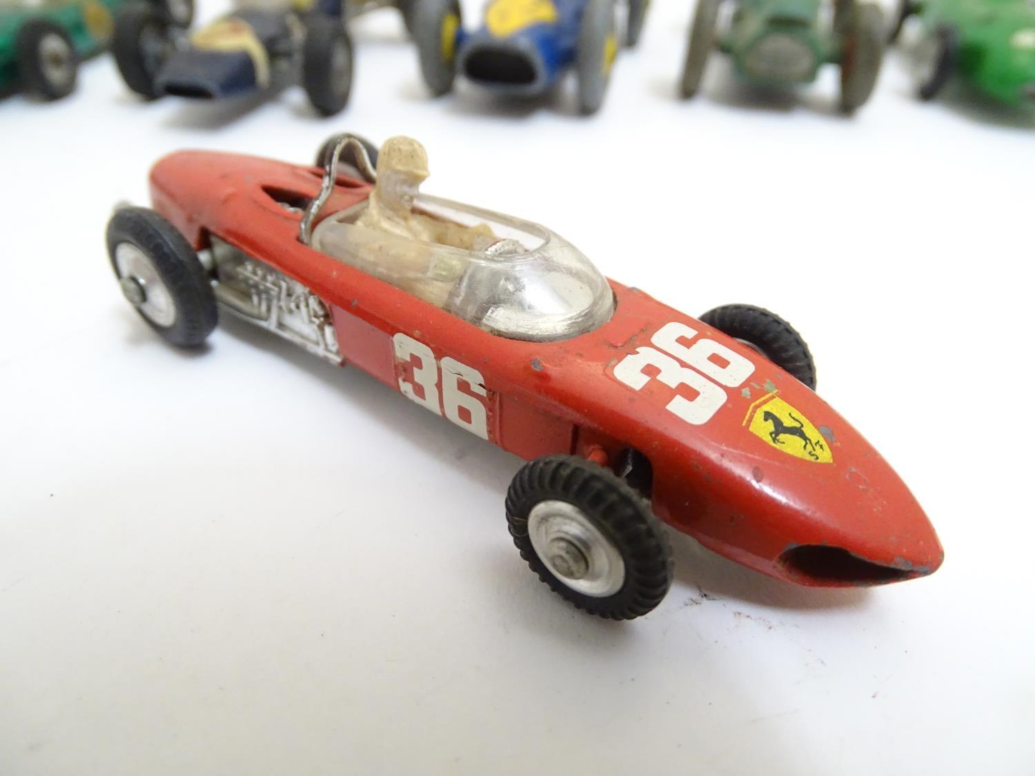 Toys: A quantity of Corgi Toys and Dinky Toys die cast scale model racing cars, Dinky models to - Image 6 of 10