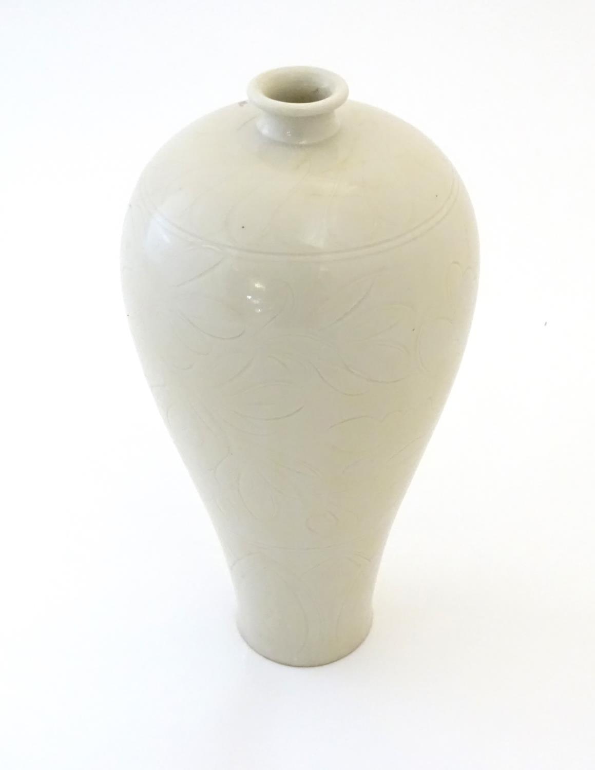 A Korean slender baluster vase with incised stylised floral and foliate detail. Approx. 11 1/2" high - Image 3 of 9