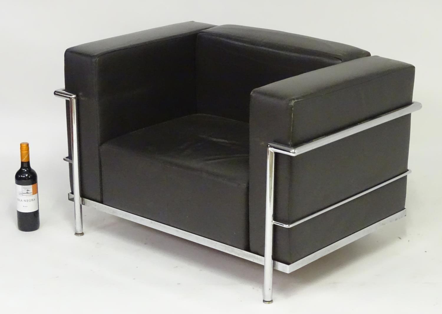 A pair of Le Corbusier LC3 chairs with leather backrests, seats, arms and chromed frames. 39" wide x - Bild 5 aus 10