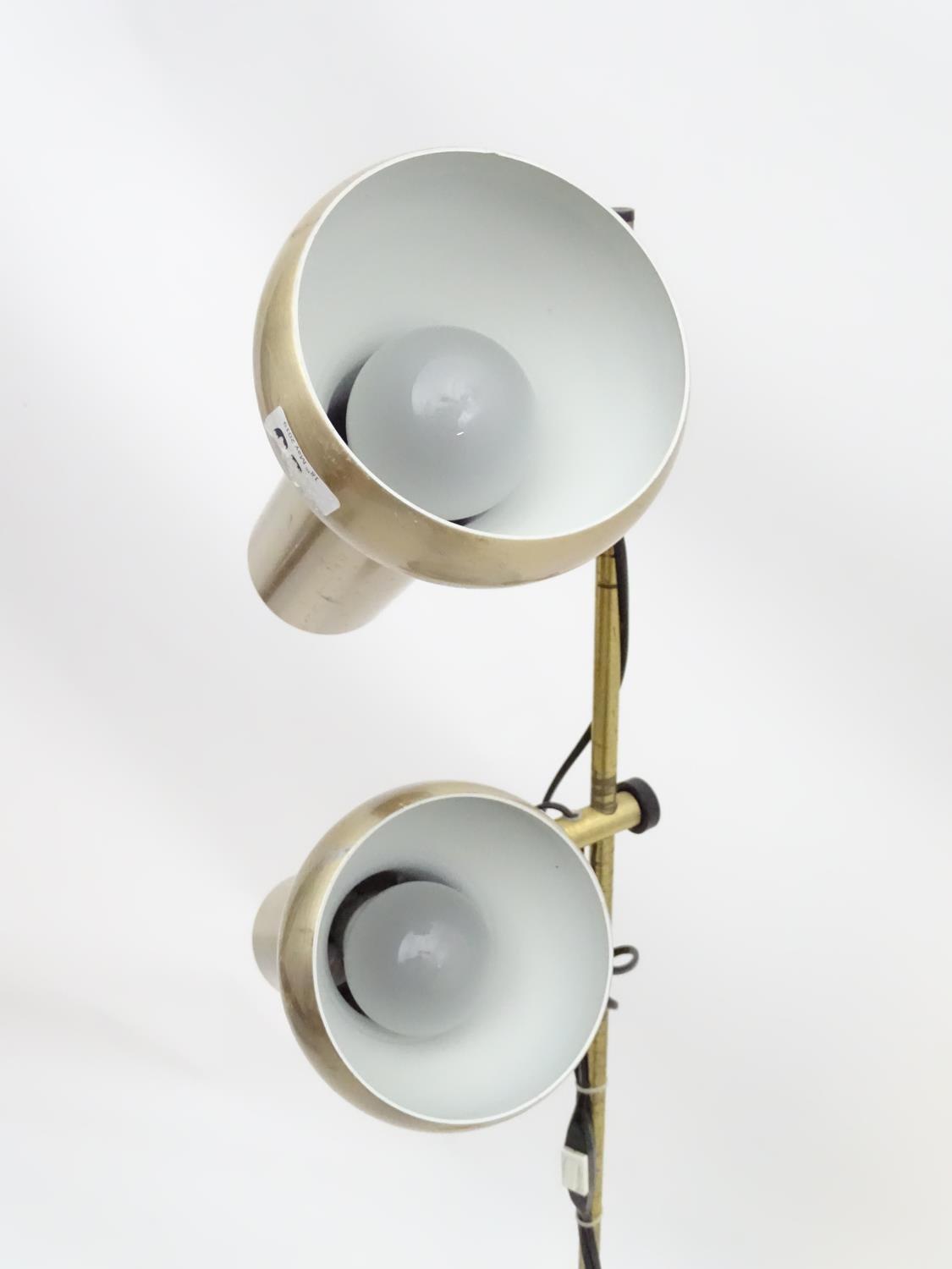 Vintage Retro, Mid-Century: a European standard lamp, with gilt finish and two uplights ( - Bild 7 aus 9